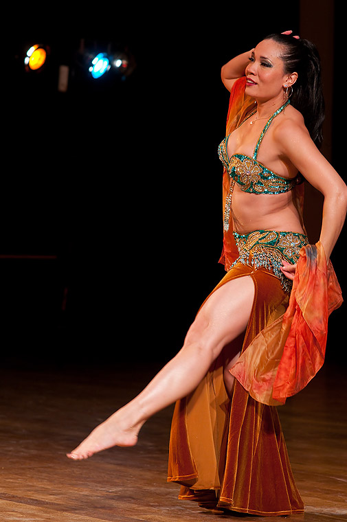 Ava Fleming (Orient Addicts 2010 - taniec brzucha)